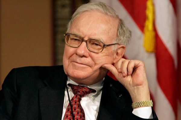 Warren Buffett, 10 modi folli per spendere i 334 miliardi che il re della finanza ha incassato