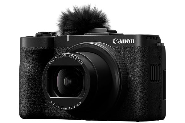 Canon: primato globale nelle vendite di fotocamere con obiettivo intercambiabile per il 22° anno consecutivo