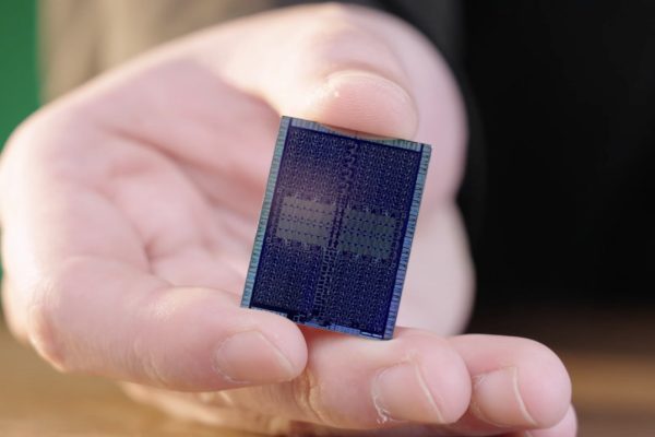 GeForce RTX 5090 meno potente del previsto? Il caso della Zotac Solid e delle ROPs mancanti