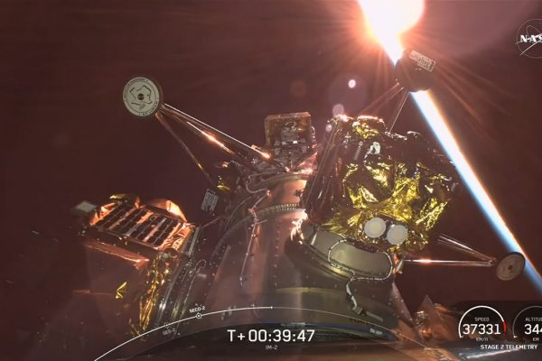 Intuitive Machines ha lanciato la missione IM-2 con un Falcon 9: ora ci sono tre lander diretti verso la Luna