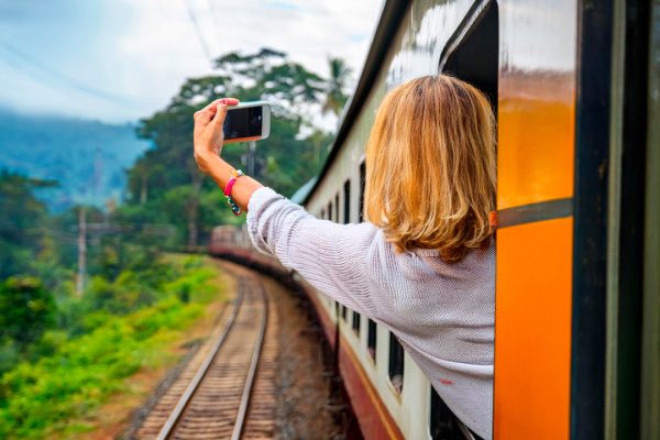 Ne uccidono più i selfie che gli squali: l'ennesimo caso in Sri Lanka