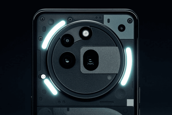 Nothing Phone (3a) Pro si candida a miglior cameraphone economico