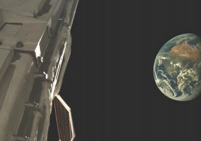 Questa è la prima foto pubblica catturata dallo spazioplano militare statunitense Boeing X-37B in orbita