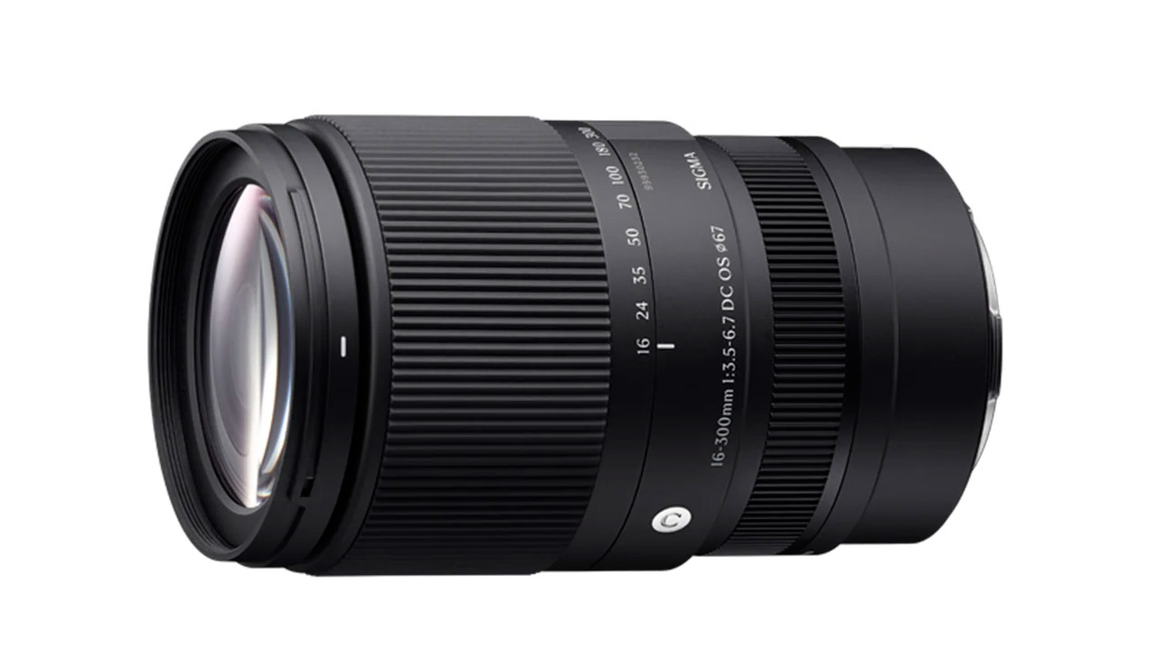 Sigma 16-300mm F3.5-6.7 DC OS Contemporary: zoom 18,8x per mirrorless APS-C