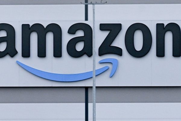 Amazon potrebbe scaricare le Poste Usa per una sua rete consegne – Notizie