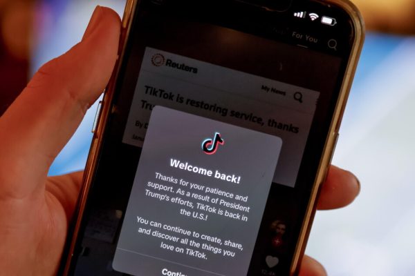 TikTok torna negli app store di Apple e Google negli Stati Uniti – Software e App
