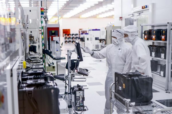 DeepSeek sviluppa chip AI avanzato con tecnologia del futuro