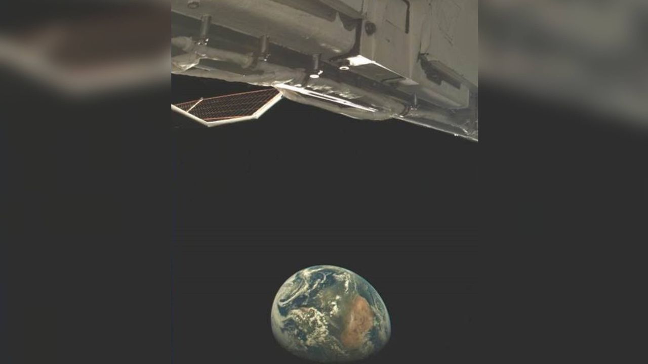 Spazioplano X-37B, abbiamo finalmente la prima foto del misterioso velivolo americano