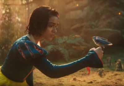 Biancaneve, l’immagine online con l’avvoltoio nero è una bufala: ecco perché