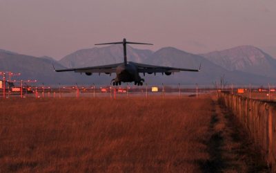 Base di Aviano, Elon Musk colpisce anche in Italia. Bloccati carte e conti dei civili impiegati nelle basi Usa