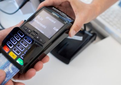 Pagamenti digitali, in Italia i Pos sono aumentati del 30% in tre anni