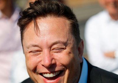 Tesla, a Berlino i problemi coi dipendenti nella Gigafactory non fanno che aumentare