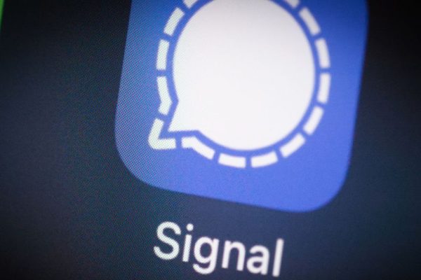 Chat Signal, cosa rischiano i funzionari di Trump che hanno rivelato per sbaglio piani militari a un giornalista