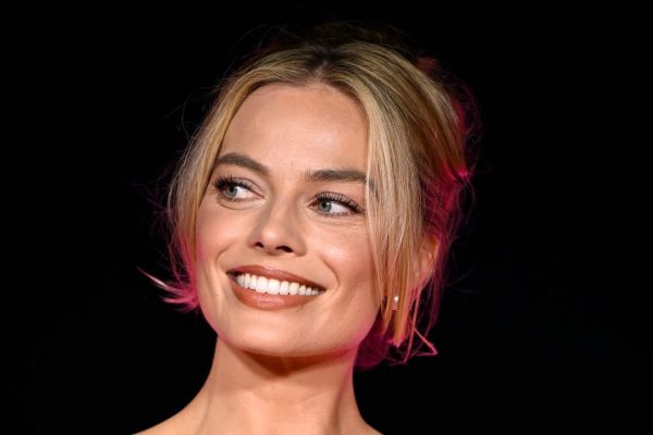 Cime Tempestose, le polemiche sul film con Margot Robbie si sono già scatenate