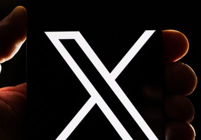 X down, Elon Musk: “Massiccio cyberattacco in corso”