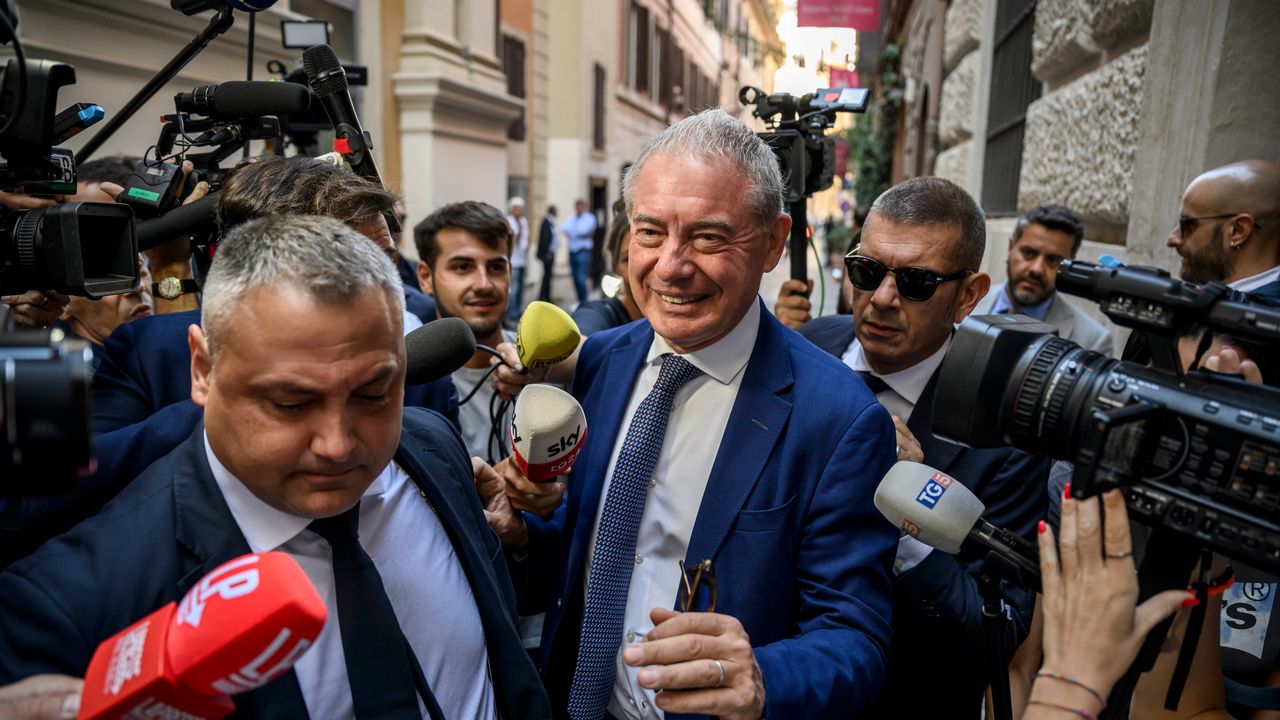 Starlink, entro l’estate sapremo se c’è un’alternativa italiana ai satelliti di Musk. Parola di Urso