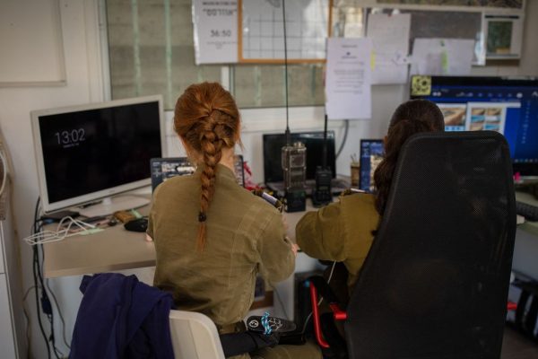 Israele sta sviluppando un modello di AI per sorvegliare i territori occupati in Cisgiordania