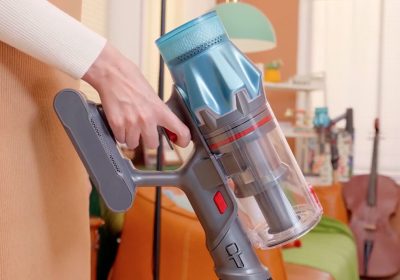 A 109€ è da prendere al volo: scopa elettrica super accessoriata e potentissima (550W – 45KPa), grazie a un coupon