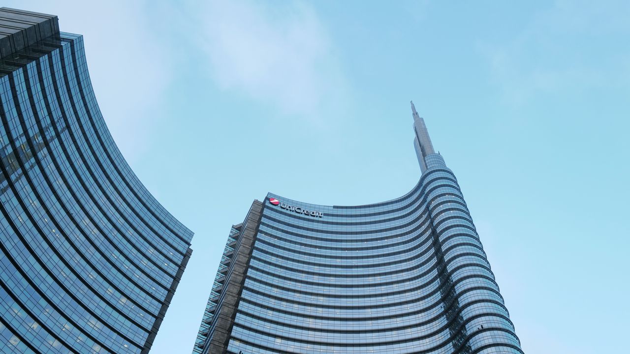 Per le banche italiane scatta l’ora del risiko, chi gioca alla sfida di fusioni e acquisizioni?