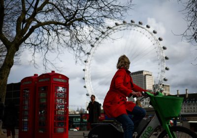 Il London Eye compie 25 anni. Tutte le curiosità che non sapete sul simbolo di Londra costruito a inizio millennio