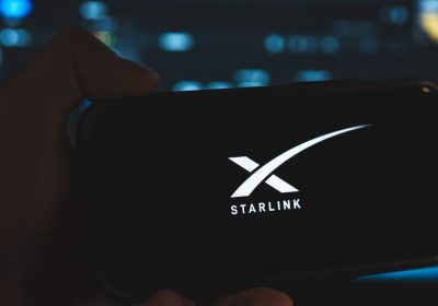 Starlink, l’internet satellitare di Musk, rischia di diventare la kryptonite del governo Meloni
