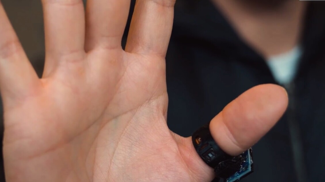 Ricercatori creano anello IA per tradurre lingua dei segni – Future Tech