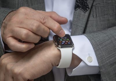 Apple Watch, in arrivo AI e fotocamera
