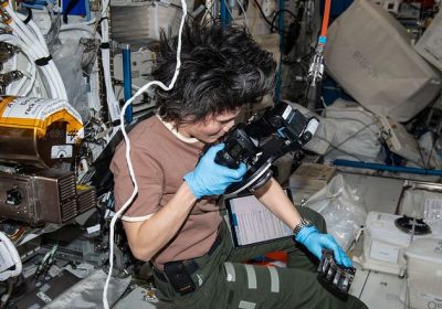 Stazione spaziale internazionale, perché è ‘troppo pulita’ e cosa c’entra con la salute degli astronauti