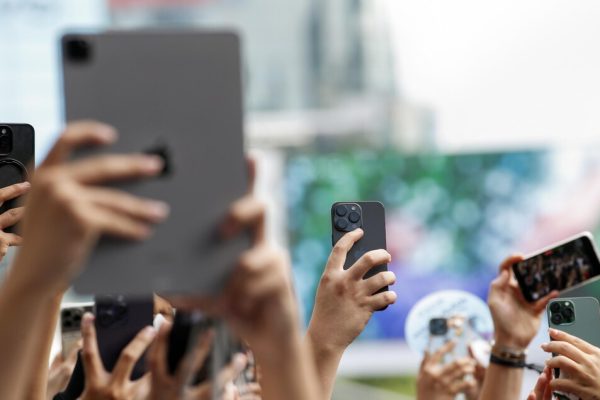 Le funzioni di Apple Intelligence ora disponibili in italiano – Future Tech