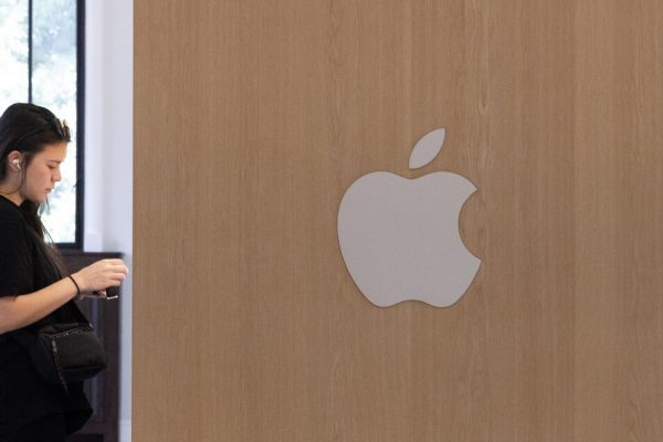 Apple prepara nuova veste grafica per il software di iPhone – Future Tech