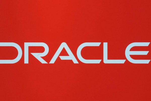 Oracle investirà 5 miliardi in Gb, accordo sull’IA col governo – Telecomunicazioni