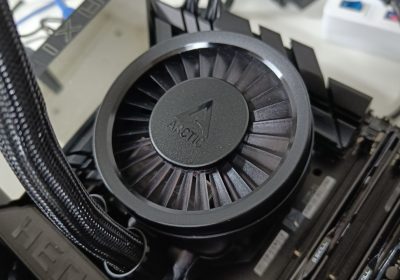 ARCTIC Liquid Freezer III Pro 360 al debutto: raffreddamento al top per le CPU Intel e AMD