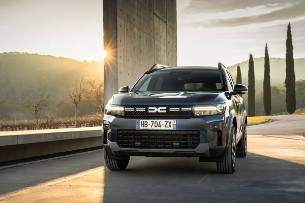 Dacia Bigster, la prova su strada