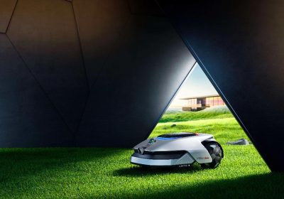 I robot tagliaerba che crollano di prezzo per le Offerte di Primavera: 5 modelli smart per dire addio al prato trascurato