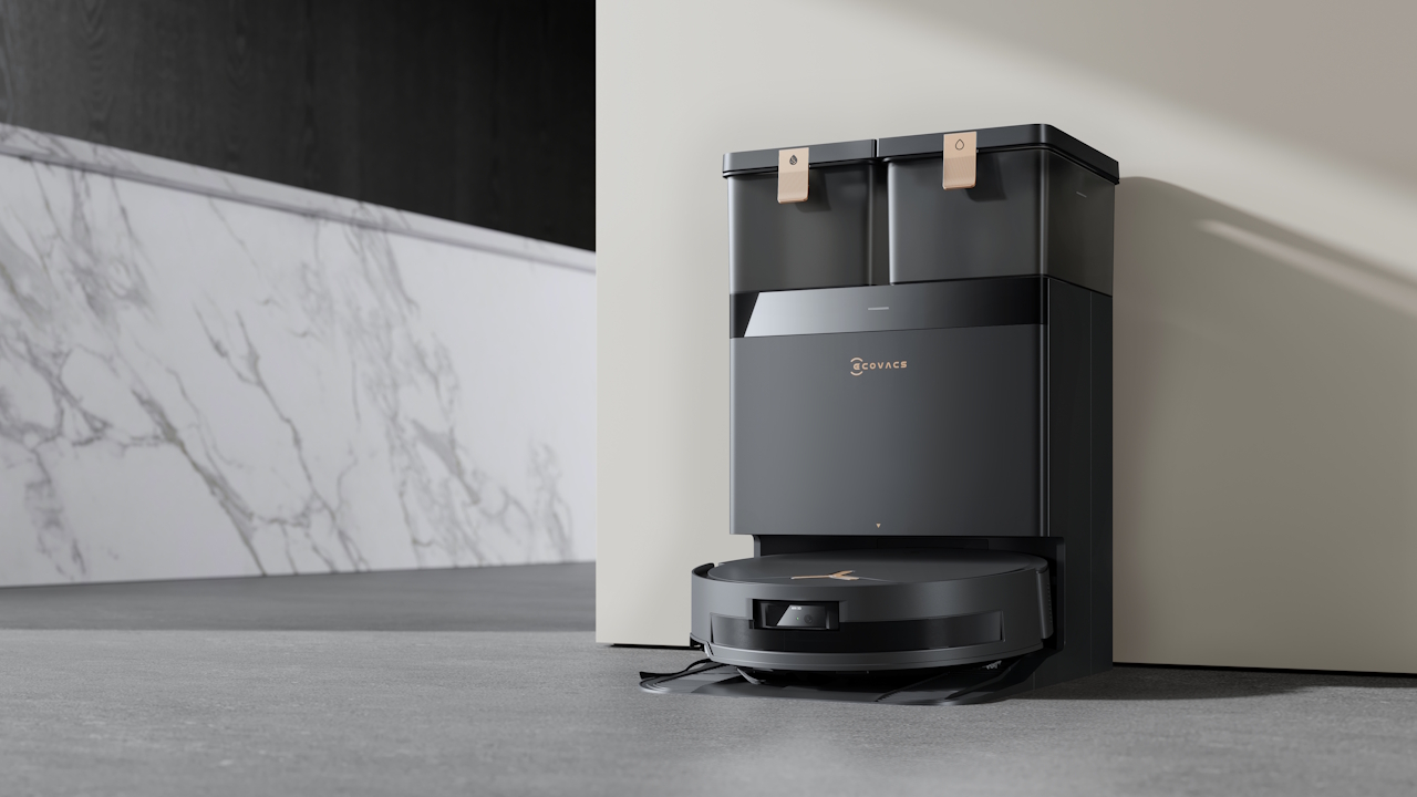 ECOVACS DEEBOT T50 OMNI a 572€ è regalato: spazzola laterale, 15.000Pa, lavaggio con acqua calda, super stazione all in one