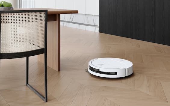 Ecovacs, arriva il DEEBOT T50 PRO OMNI: potenza, design e innovazione in un solo robot