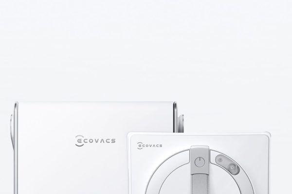 Ecovacs Winbot W2 Pro Omni, il robot per le finestre combina efficacia e comodità