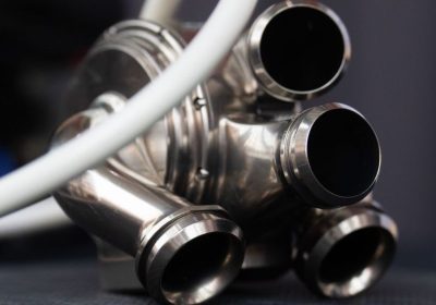 Cuore di titanio, come funziona il dispositivo con cui un uomo è vissuto per 100 giorni