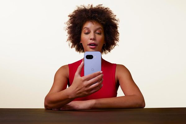 Google Pixel 9a subito disponibile su Amazon al prezzo minimo garantito: ecco tutte le opzioni acquistabili