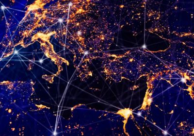 GovSatcom guadagna terreno mentre l’Europa attende Iris2 e l'Ucraina rischia di perdere Starlink