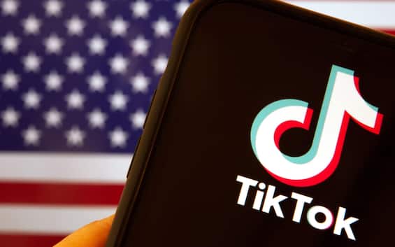TikTok torna disponibile su Apple Store e Google negli Usa