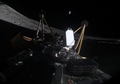 Il lander Intuitive Machines Athena è atterrato, di lato, in un cratere sulla Luna: missione terminata
