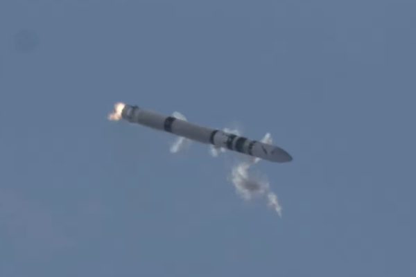 Il primo lancio del razzo spaziale europeo Isar Aerospace Spectrum è fallito dopo circa 25''