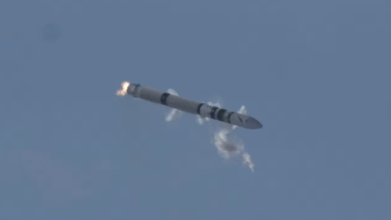 Il primo lancio del razzo spaziale europeo Isar Aerospace Spectrum è fallito dopo circa 25''