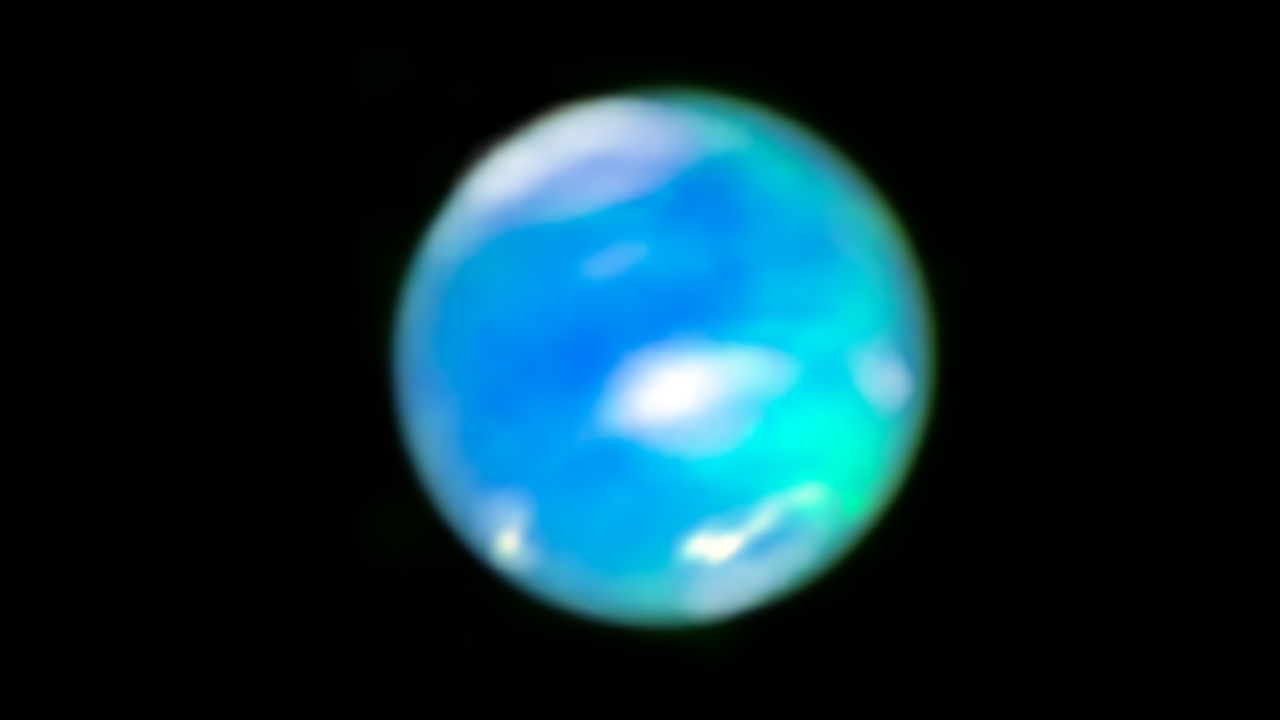 Il telescopio spaziale James Webb ha catturato un'immagine delle aurore su Nettuno