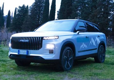 Jaecoo 7 Super Hybrid ha percorso 1.400 km anche nei test italiani