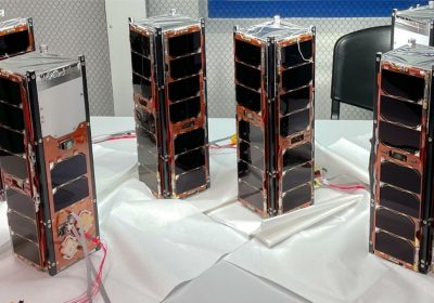 Lanciata la missione Transporter-13 di SpaceX, a bordo la costellazione italiana H.E.R.M.E.S. di PoliMi, ASI e INAF