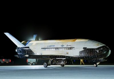 Lo spazioplano militare statunitense Boeing X-37B ha concluso la missione OTV-7 dopo 434 giorni