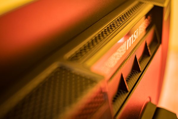 Monitor da ufficio e gaming a prezzi assurdi: con le Offerte di Primavera si parte da soli 55,99€