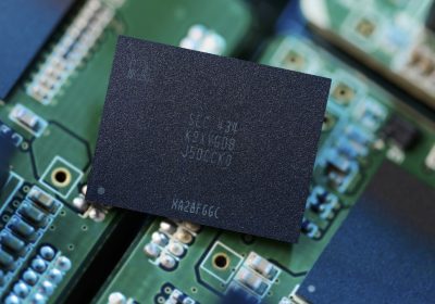 Meta sta sperimentando l'uso degli SSD basati su memoria QLC nei suoi datacenter